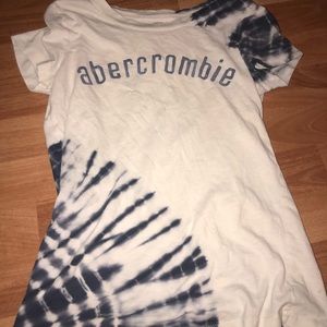 Super cute kids Abercrombie  tie-dye shirt